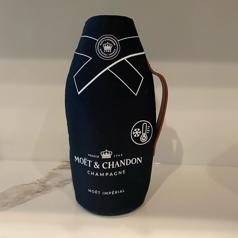 Moët & Chandon - champagne jacket